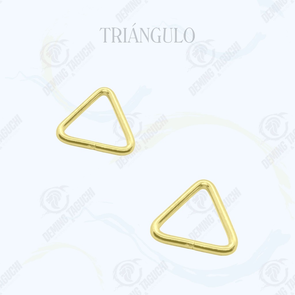 Triángulo Clásico Metal DORADO Especial 2.5cm, Argolla Triangular Metálica Para Correas, Triangulo Grosor Especial Metal, Triangulo Resistente Para Correas De Mascota, Triangulo Para Mochilas, Anillo Triangular Resistente Para Mochilas Y Bolsos, Aro Triangular Para Cintas Y Cinturones, Conector Triangular Metálico Para Manualidades Y Costura.